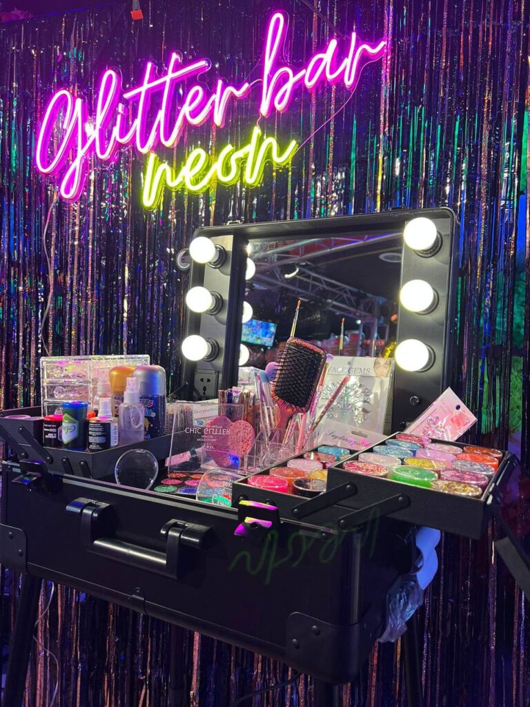 Glitter bar